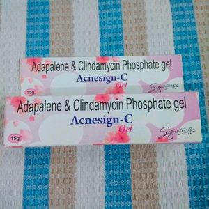 Adapalene And Clindamycin Phosphate Gel