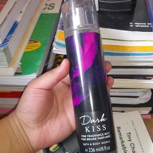 Dark Kiss Bath And Body Works ( Imported)