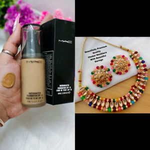 Foundation+ Necklace Set