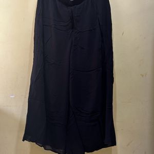 *Price Drop* Neerus Black Georgette Suit Size XL