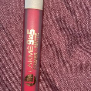 Lakme 9-5 Primer Matte Liquid Lipstick