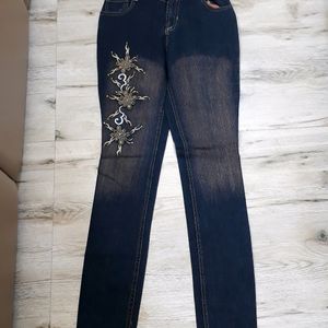best Quality Jean's For Girls