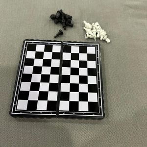 Travel Friendly Chess