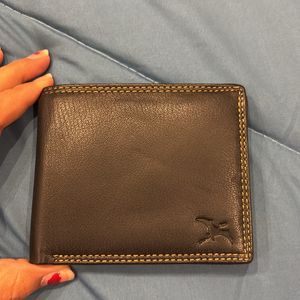 Authentic Flying Fossil Leather Wallet For Men