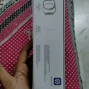 Brand New T800 Watch With Wireless Charger