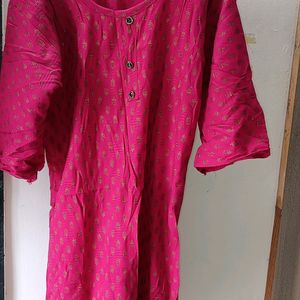 Pink Kurta For Regular And Festive Wear