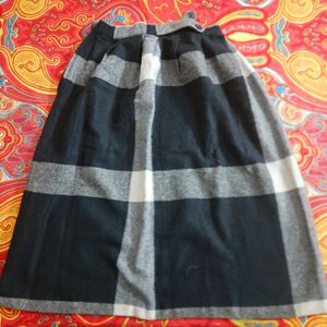 Woollen Skirt 30