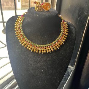 Golden Necklace Set