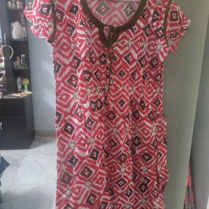 Knee Length Short Cotton Kurti For Daiky Wear