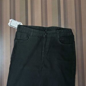 Y-42 Size 32 Straight Women Denim Jeans