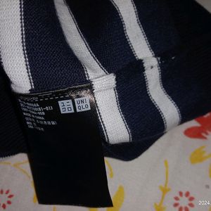 Uniqlo Sweater