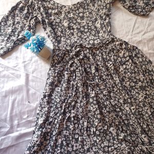 Preety Grey Dress