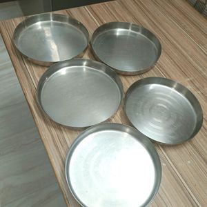 Thali( 3 Big And 2 Small)