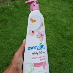 Everyuth Naturals Body Lotion