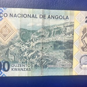 200 Kwanzas Angola