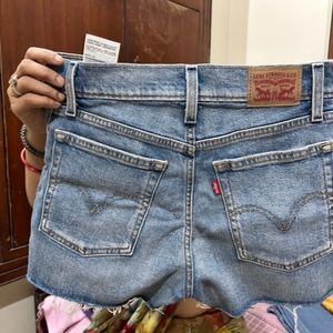 Levi’s  Hot Pants