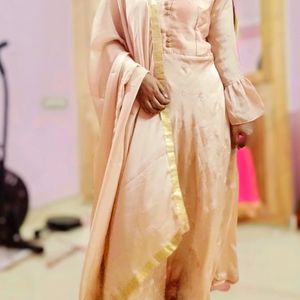 Beautiful 😍❤️ Long Gown With Dupatta
