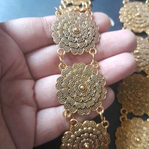 Long Neckpiece Golden ( Copper )