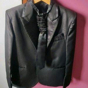 Black Suit Set