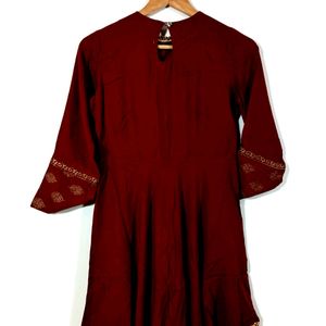 Maroon Printed Kurta Set (Women)