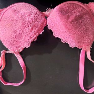 32 D Pink Bra