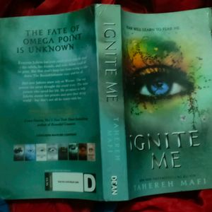 UNUSED: Ignite Me Book {NEW} (FLAT ₹30 OFF)