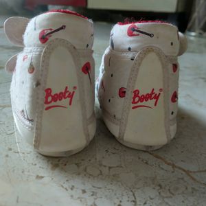 New Born To 3 Months Shoe..