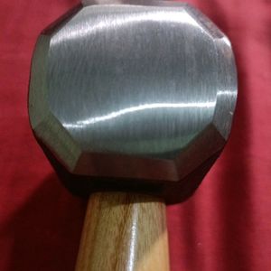 Hammer with Wooden Handle 25LB