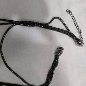 beautiful black 3 layered chain for all the girls