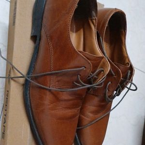 Red Tape Tan Shoes UK6 - 40