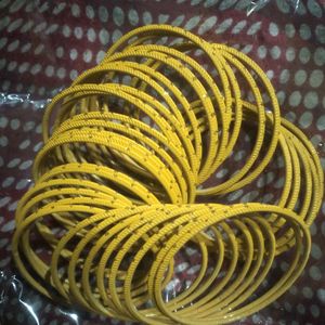 36 Pieces Yellow Gajeri bangles