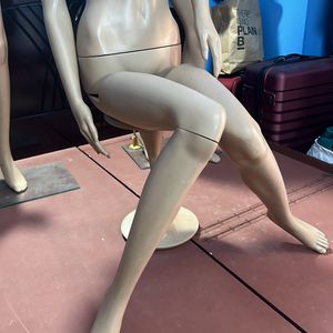 Sitting Female Dummy