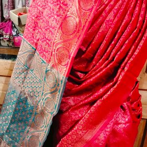 Beautiful Saree With Attached Blouse