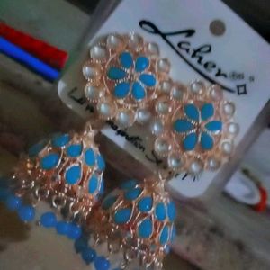 Earings/jhumka