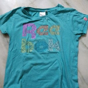 Rebook tshirt For Girls