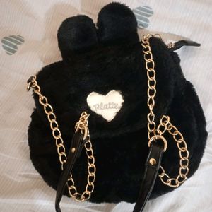 Trendy Fur Sling bags