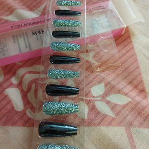 Artificial Nail Art