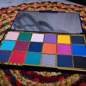 Makeup Revolution London Eye Shadow Palette