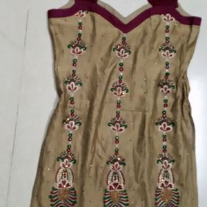 Rich Stylish Kurti For Ladies..