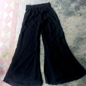 Flared Black Pant