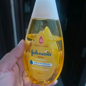 Johnson's Baby Shampoo