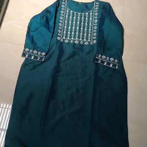 Vibhinn Straight Kurti