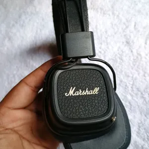 MARSHALL MAJOR 2 BLUETOOTH HEADPHONES.