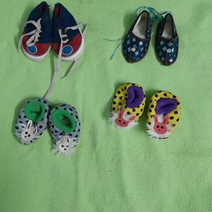 Pack Of 4 Infant Booties