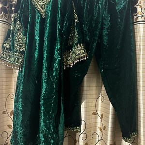 New Pakistani Embroidered Suit