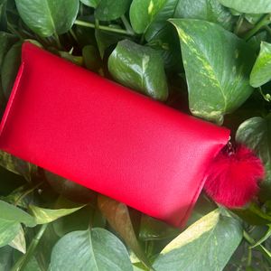 Red Wallet (women)