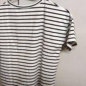 GRAB B/W PATCHWORK TOP