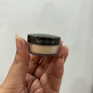 Laura Mercier Translucent Powder