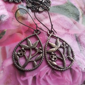 Antique Flower Petal Design Oxidised Earrings