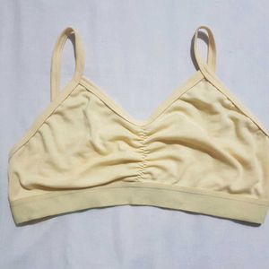 BRAND NEW SPORTS BRA BY BODYRHYME